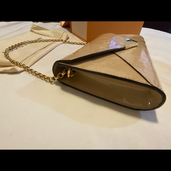 Louis Vuitton Amarante Monogram Vernis Mira - Picture 3 of 16